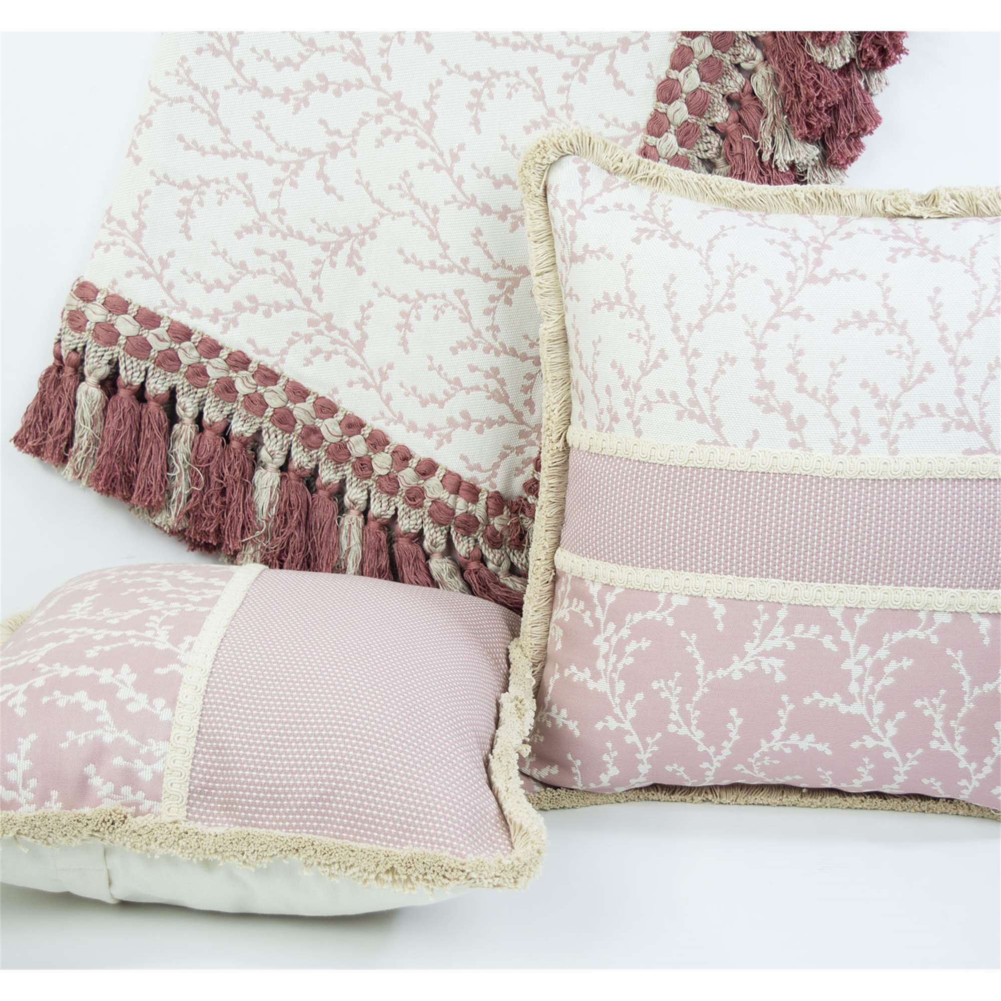 Set di cuscini rotondi rosa e sottobicchieri abbinati all'uncinetto, cuscino  in velluto nervato per lo stile Boho -  Italia